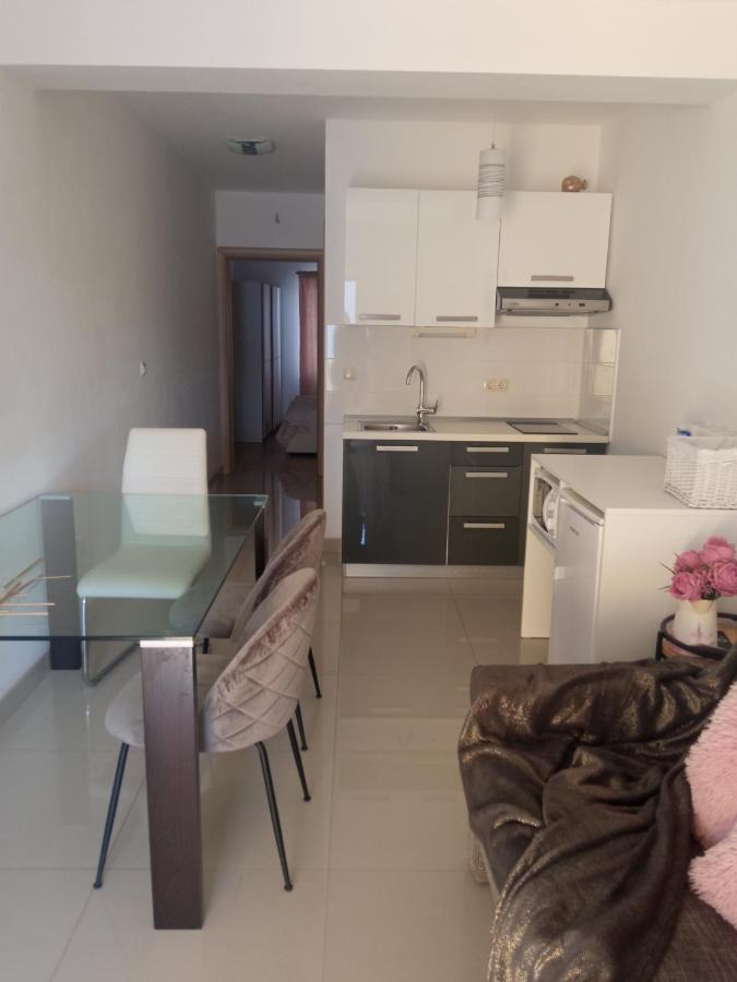 Apartments Tomic Vodice Extérieur photo